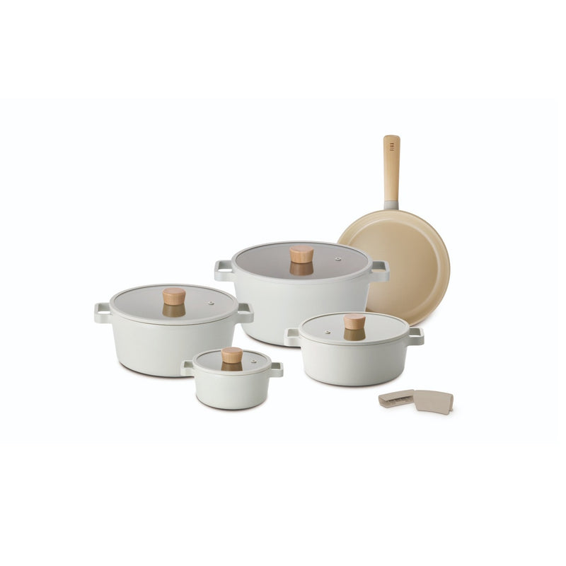 Neoflam 11 Pcs Fika Set (Casseroles 16+22+24+26cm With Glass Lids) + Frypan 24cm Induction Bottom + Silicone Grips 2 Pcs Sahara Sands TNE012