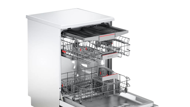 Bosch Serie 6 Free Standing Dishwasher 60cm White SMS67NW10M