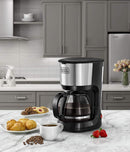 Black & Decker 8-10 Cup Coffee Maker With Glass Carafe DCM750S-B5