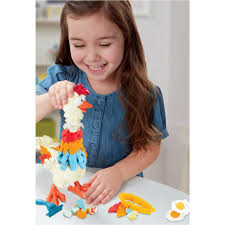 Play- Doh Cluck A Dee Feather Fun Chicken